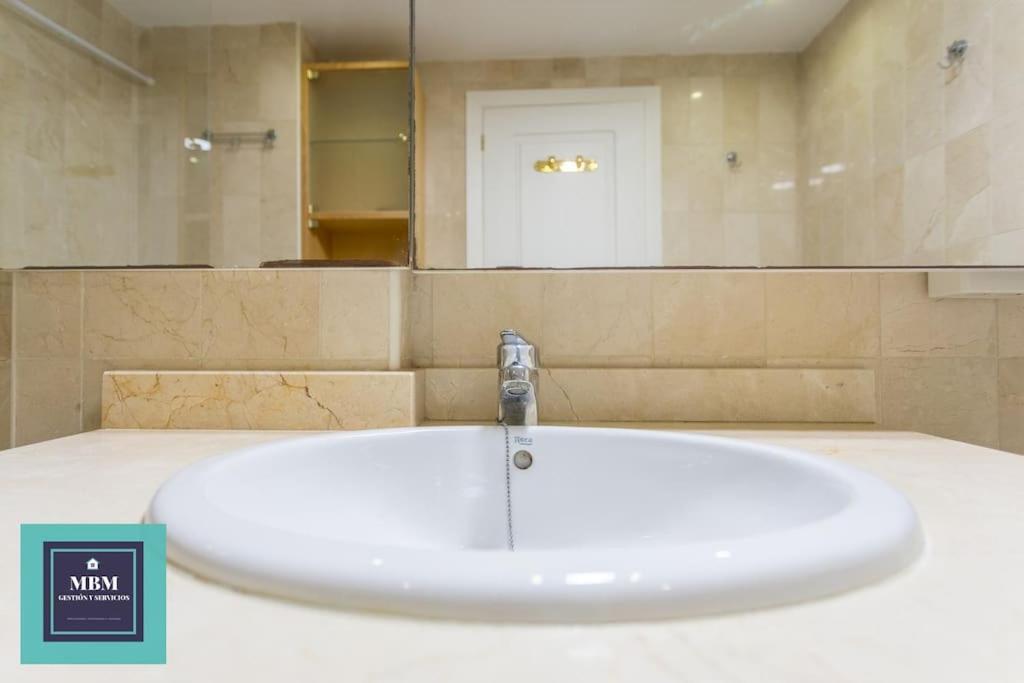Martina Apartment Las Canteras-Auditorio ลาสปัลมาส เด กรานคานาเรีย ภายนอก รูปภาพ